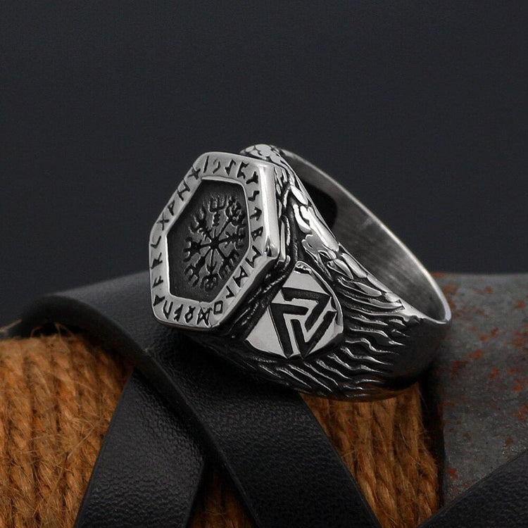 Bague boussole runique Vegvisir