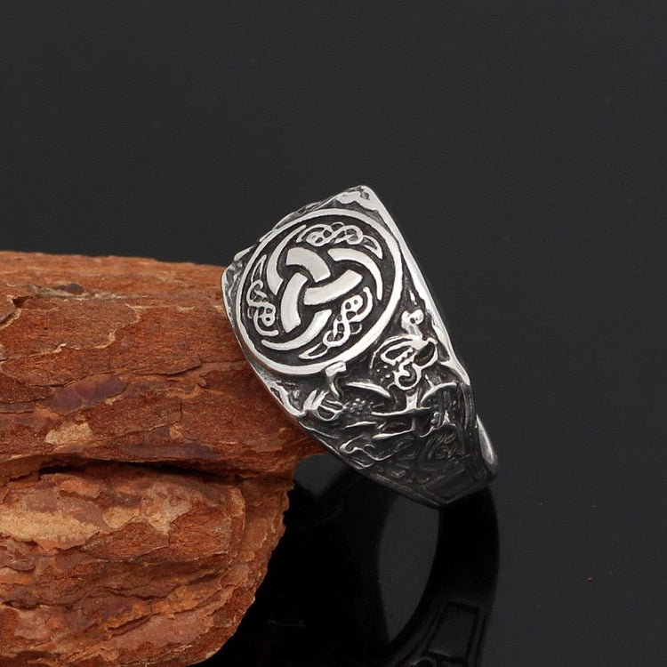Bague triple corne d'Odin