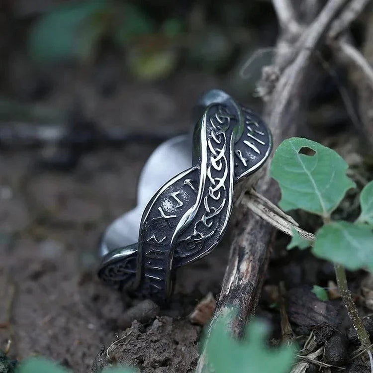 Bague viking rune distordue