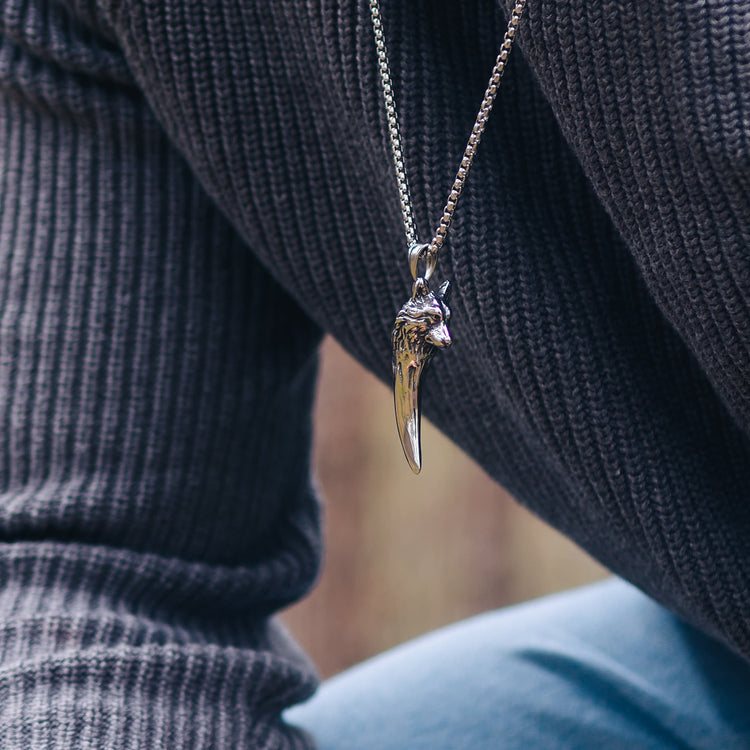 Collier de loup \"Ne jamais abandonner\"
