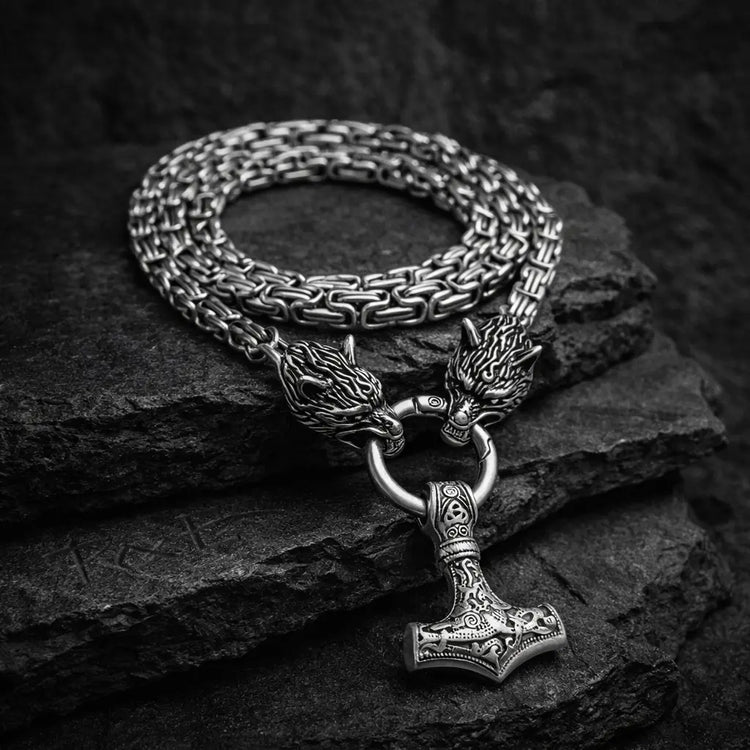 Collier de Mjolnir - Protection des loups