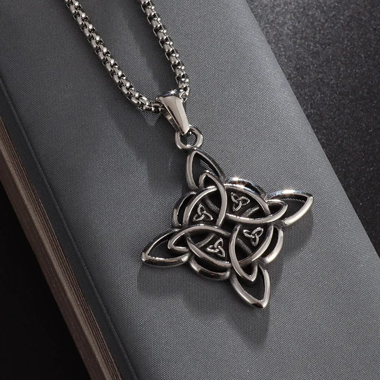 Collier \"Vie Éternel\" noeud de la trinité celtique
