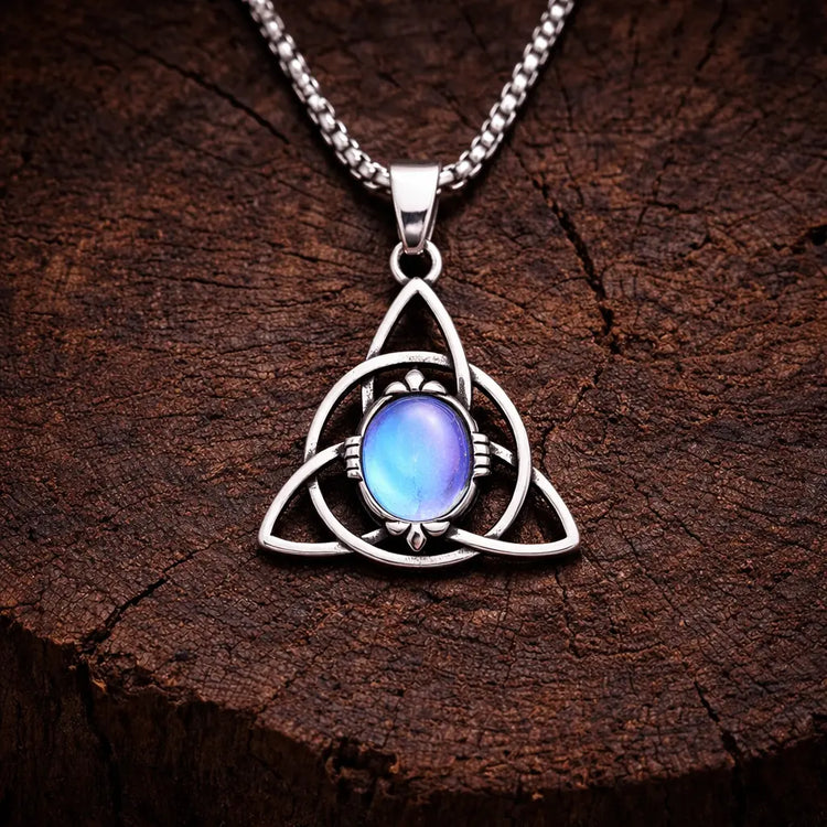 Collier Triquetra \"Talisman de Féminité\" avec pierre de lune