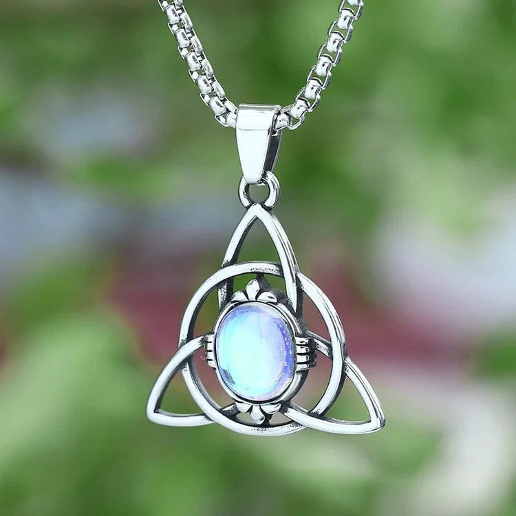 Collier Triquetra \"Talisman de Féminité\" avec pierre de lune