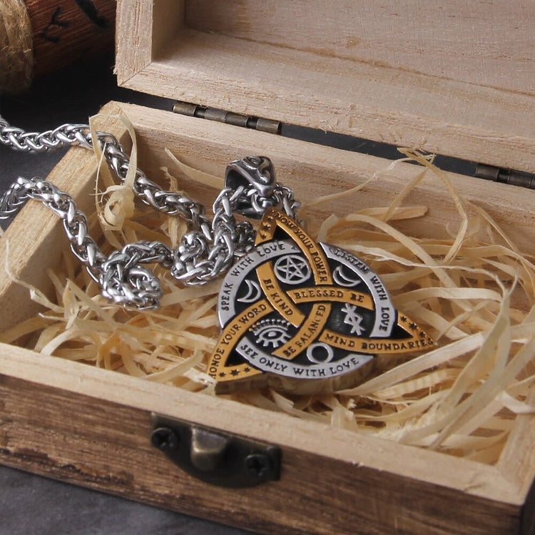Collier Viking \"Collier des Commandements de la Triquetra\"