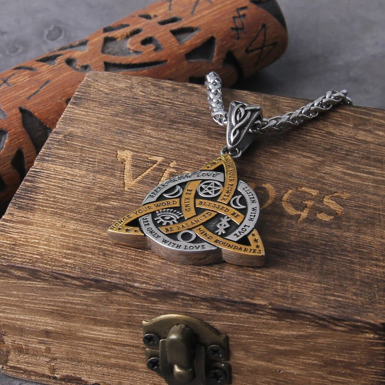 Collier Viking \"Collier des Commandements de la Triquetra\"