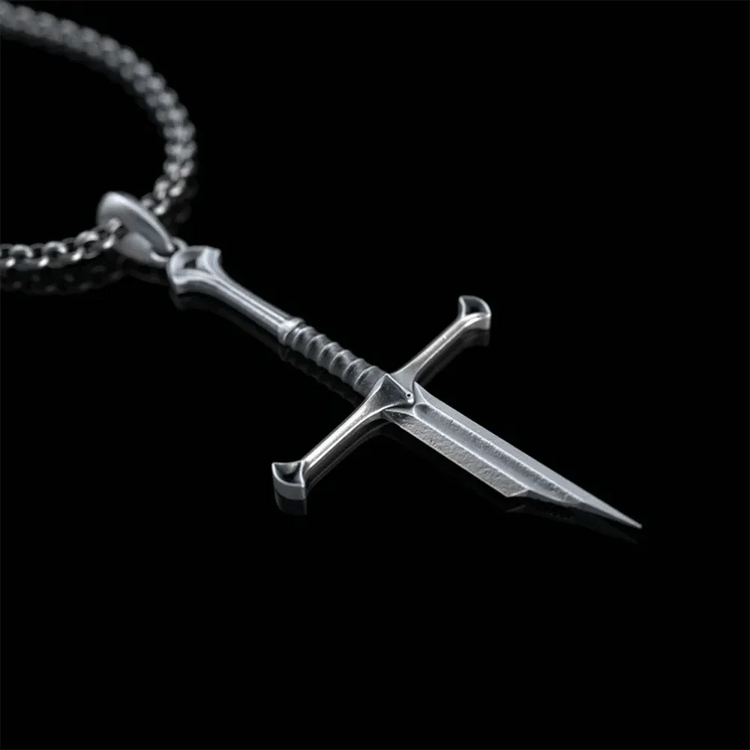 Collier viking l'épée du conquérant