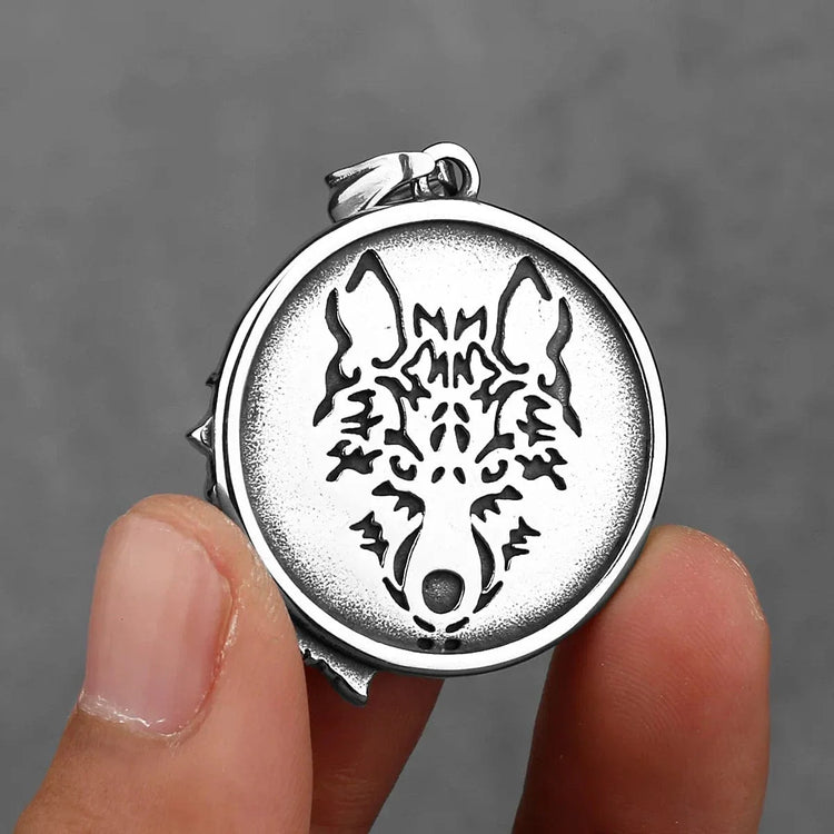 Collier viking \"L'Éveil du loup\"