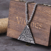 Collier Viking \"Lien des Mondes: Pendentif Yggdrasil Valknut\"