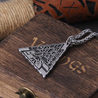Collier Viking \"Lien des Mondes: Pendentif Yggdrasil Valknut\"