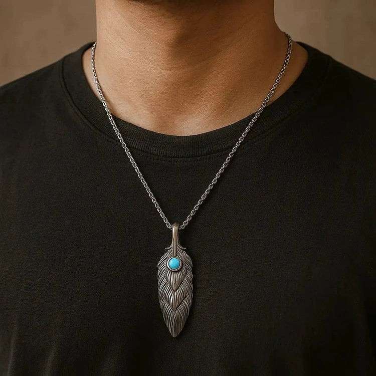 Collier viking plume éternelle