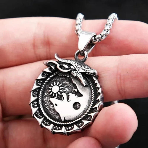 Collier viking "Puissance indomptable"
