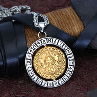 Collier visage d'Odin accompagné de ses 2 corbeaux