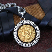 Collier visage d'Odin accompagné de ses 2 corbeaux