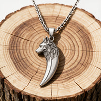 Collier de loup \"Ne jamais abandonner\"
